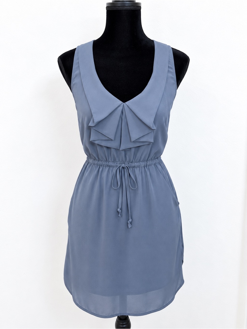 PRETTY PLEATED DRESS - Picture 8 of 9